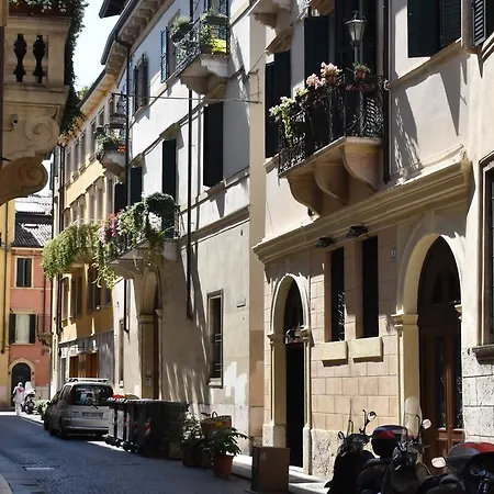 Il Cuscino Di Giulietta Feriehus Verona